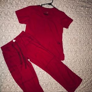 Wonder Wink Scrubs Red